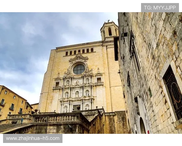 以阿穆尼亚为核心探讨西班牙中部地区历史文化发展与现代转型 以阿穆尼亚为核心探讨西班牙中部地区历史文化发展与现代转型